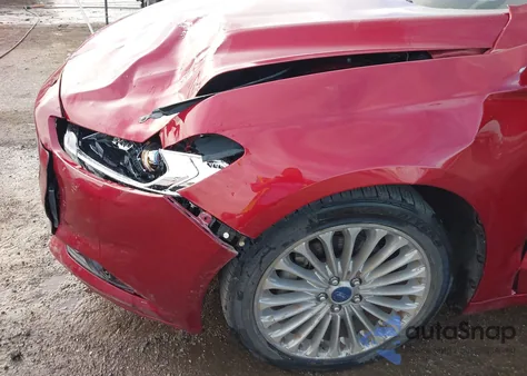 2016 Ford Fusion Titanium из США, поврежденный, VIN 3FA6P0K99GR303618